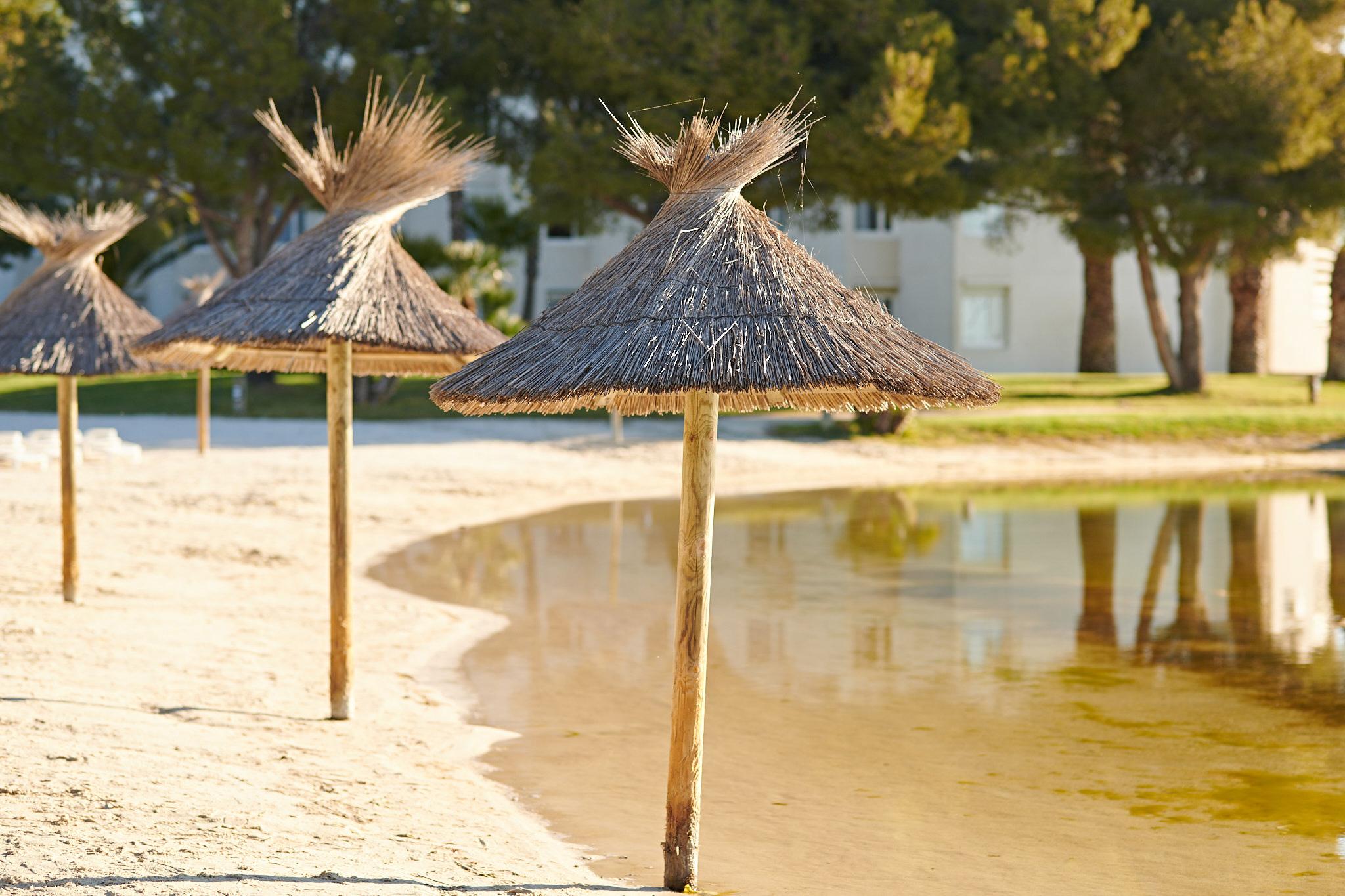 Hotel Club Le Plein Sud Vacances Bleues Hyères المظهر الخارجي الصورة