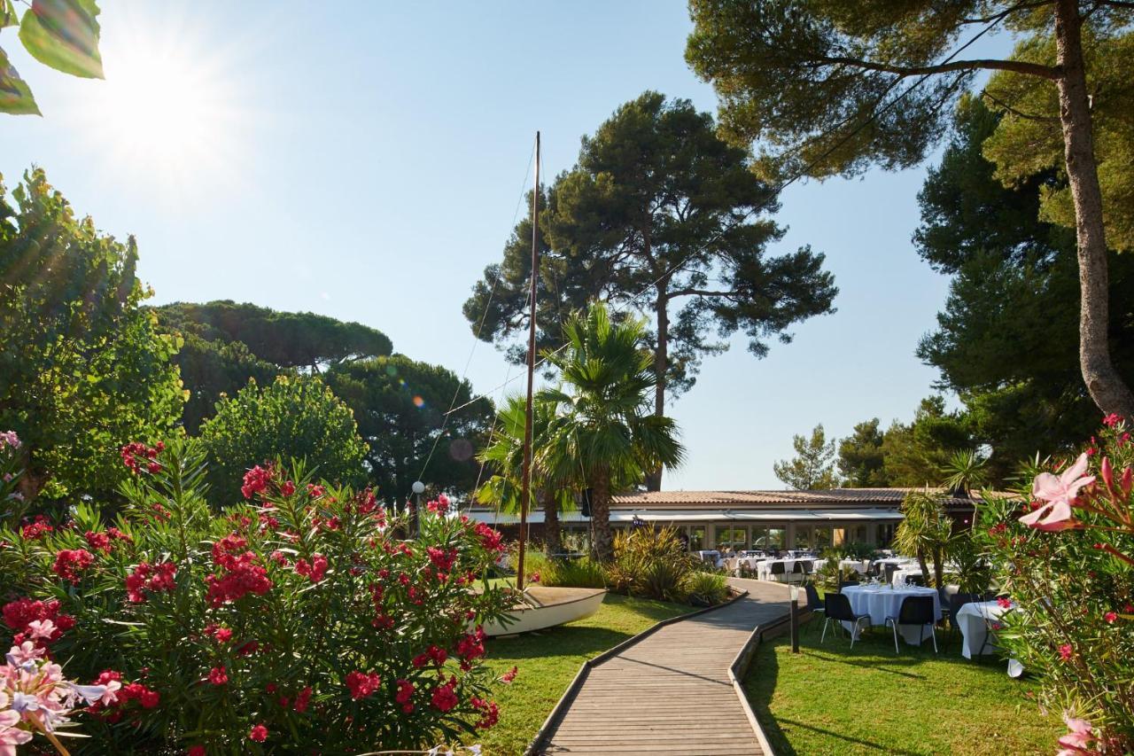 Hotel Club Le Plein Sud Vacances Bleues Hyères المظهر الخارجي الصورة
